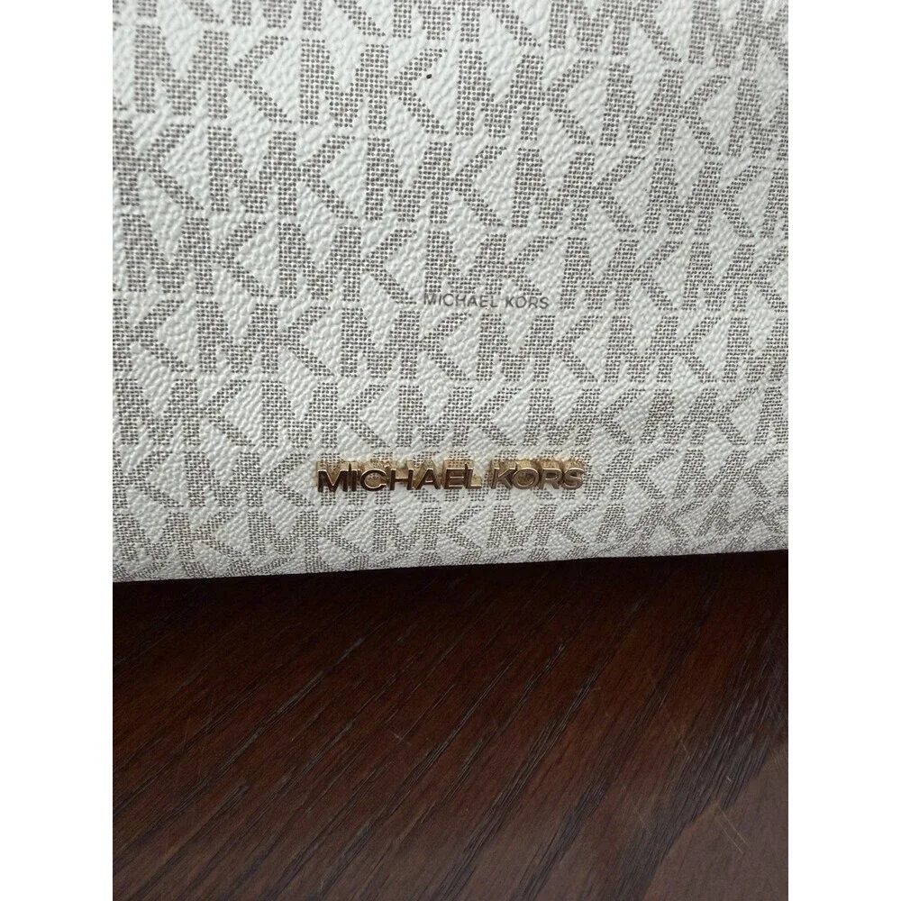 Michael Kors Shoulder Bag Joan Large Slouchy Vanilla Pebbled Leather AUTHENTIC - Picture 2 of 16